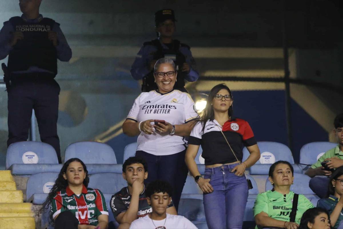 Lindas chicas y sorprende lo que hizo André Orellana: Ambiente previo al Marathón vs Olimpia