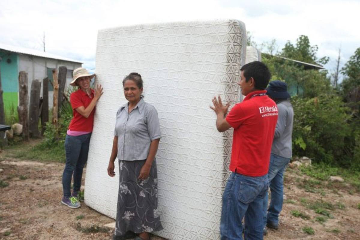 Recorrido de solidaridad en comunidades de Talanga y Cedros