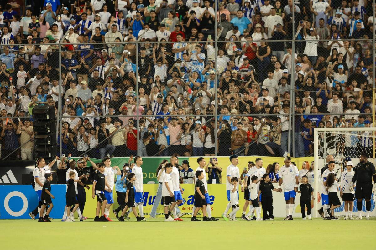 Jugadores se van a los golpes, inesperado héroe y Supremo celebró con Milagro Flores en partido de tiktokers