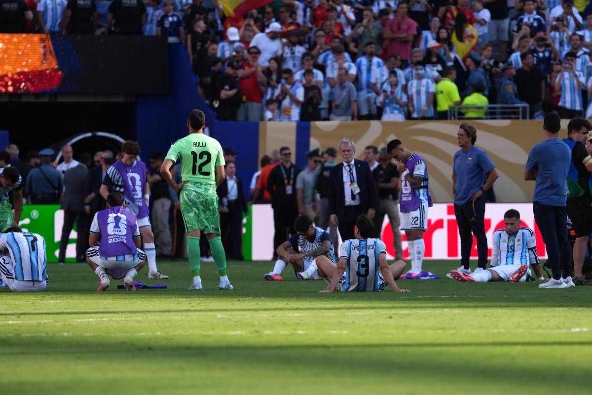 Golpes, tristeza de Messi y Argentina luego de perder la final del Mundial 2026 ante España