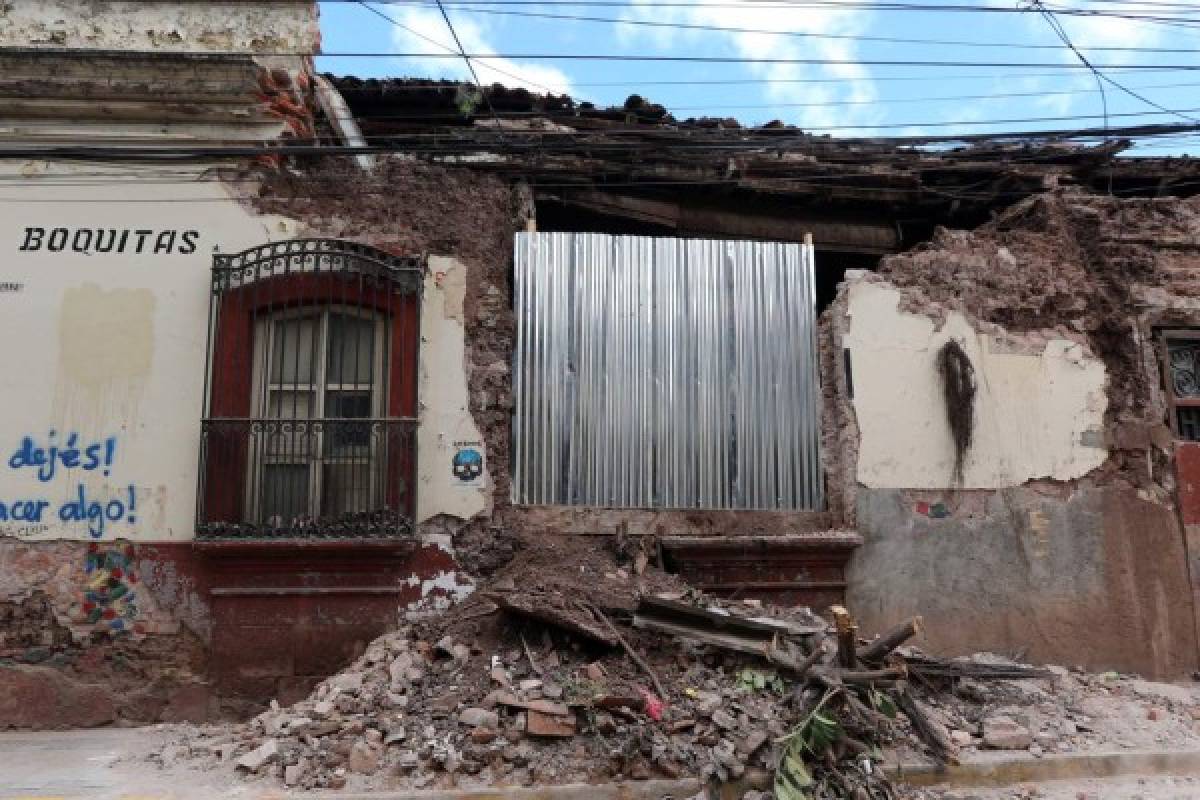 Más de 80 inmuebles del centro histórico con daños leves y graves