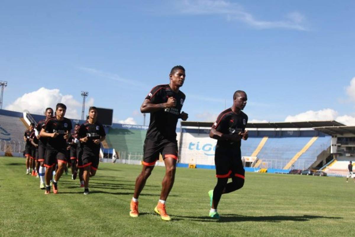 Olimpia tiene una cita importante este jueves (8:00 PM) en el Nacional de Tegucigalpa