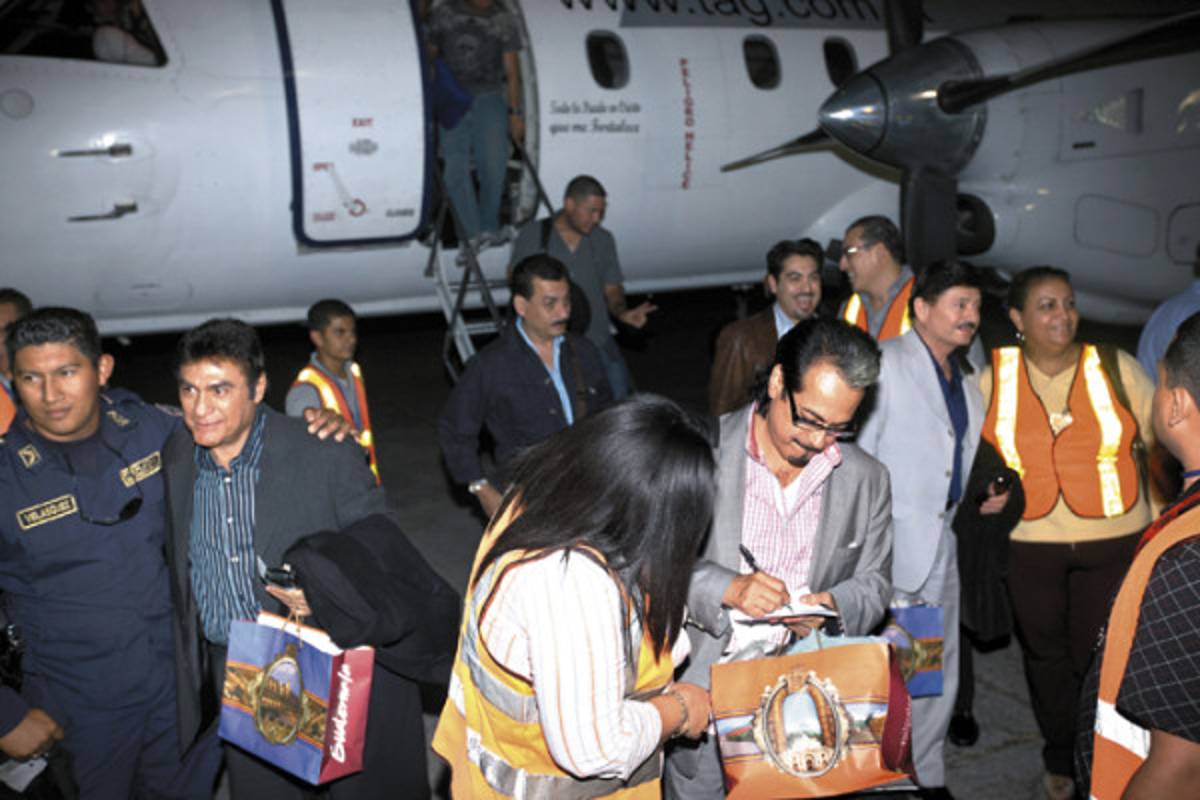 Los Tigres del Norte están en Honduras