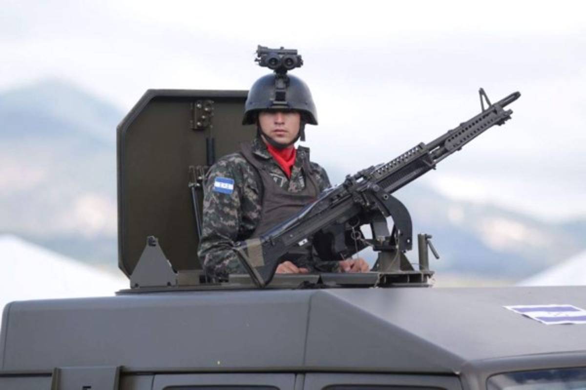 Presidentes del Triángulo Norte muestran fuerza para hacer frente a pandillas