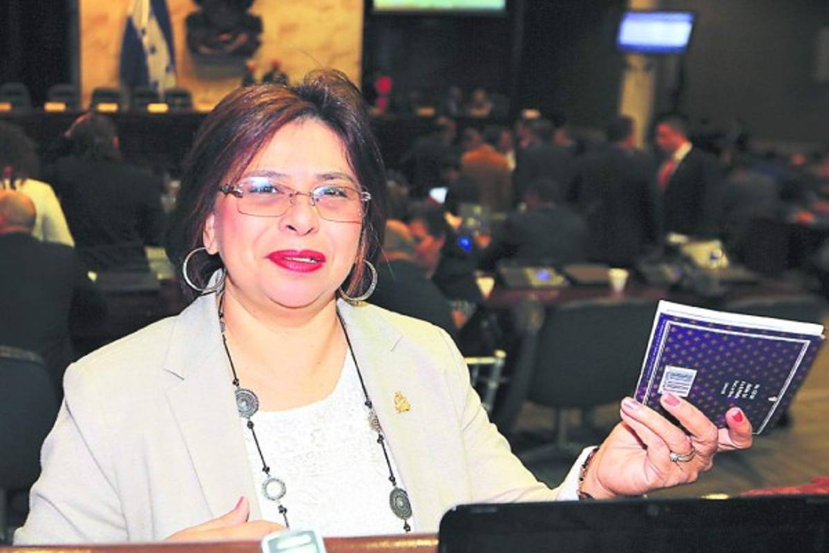 Villeda, una vez más es ignorado por bancada