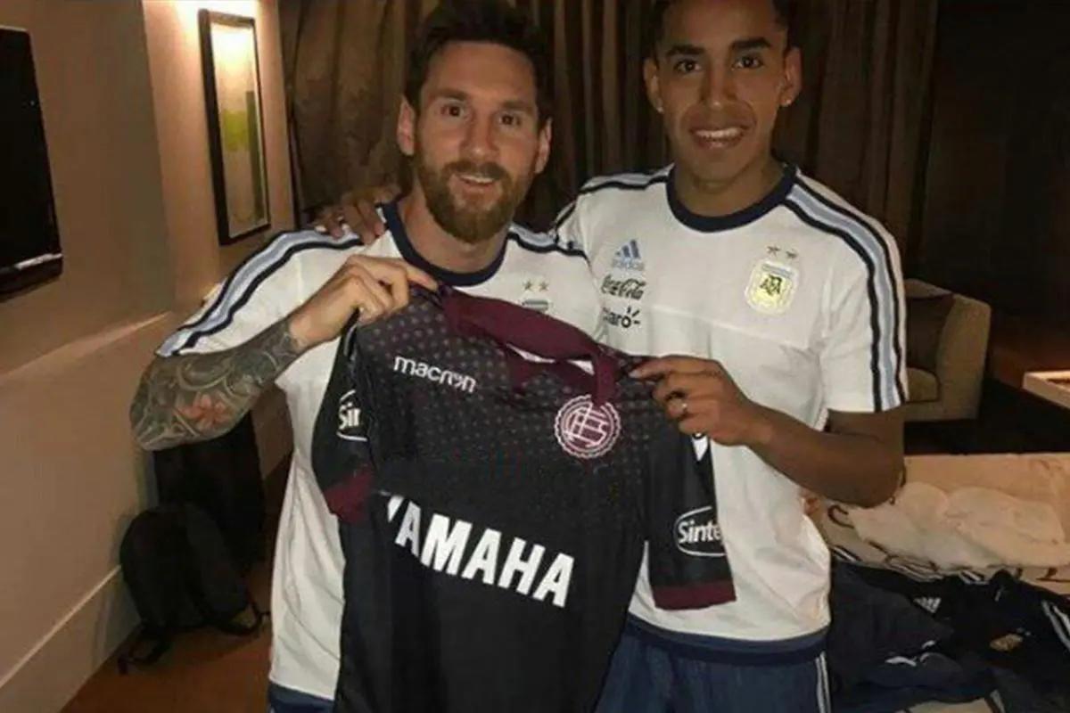 Fue compañero de Messi en la Selección de Argentina y terminó trabajando como uber