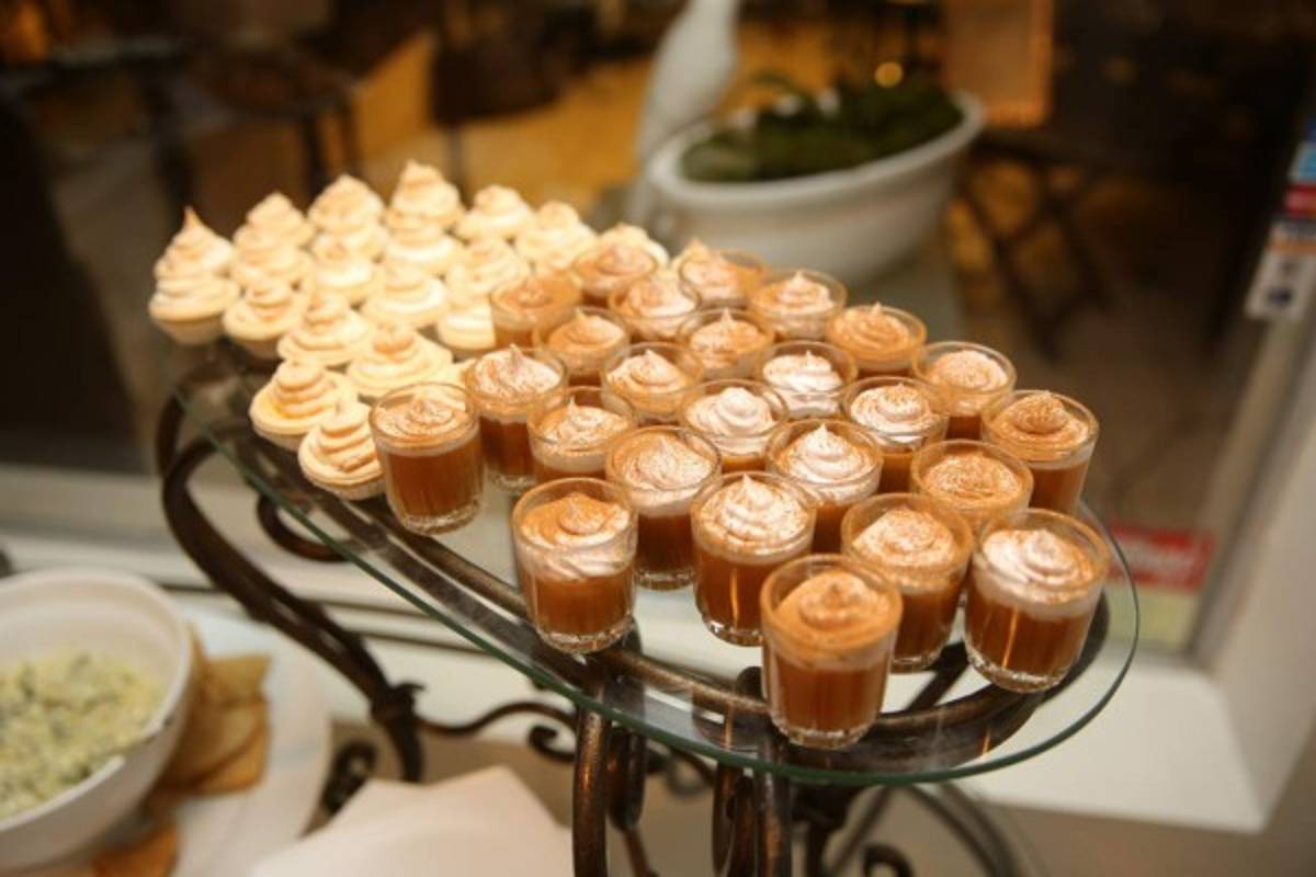 Noche de tequila y aperitivos para Alexandra Villeda