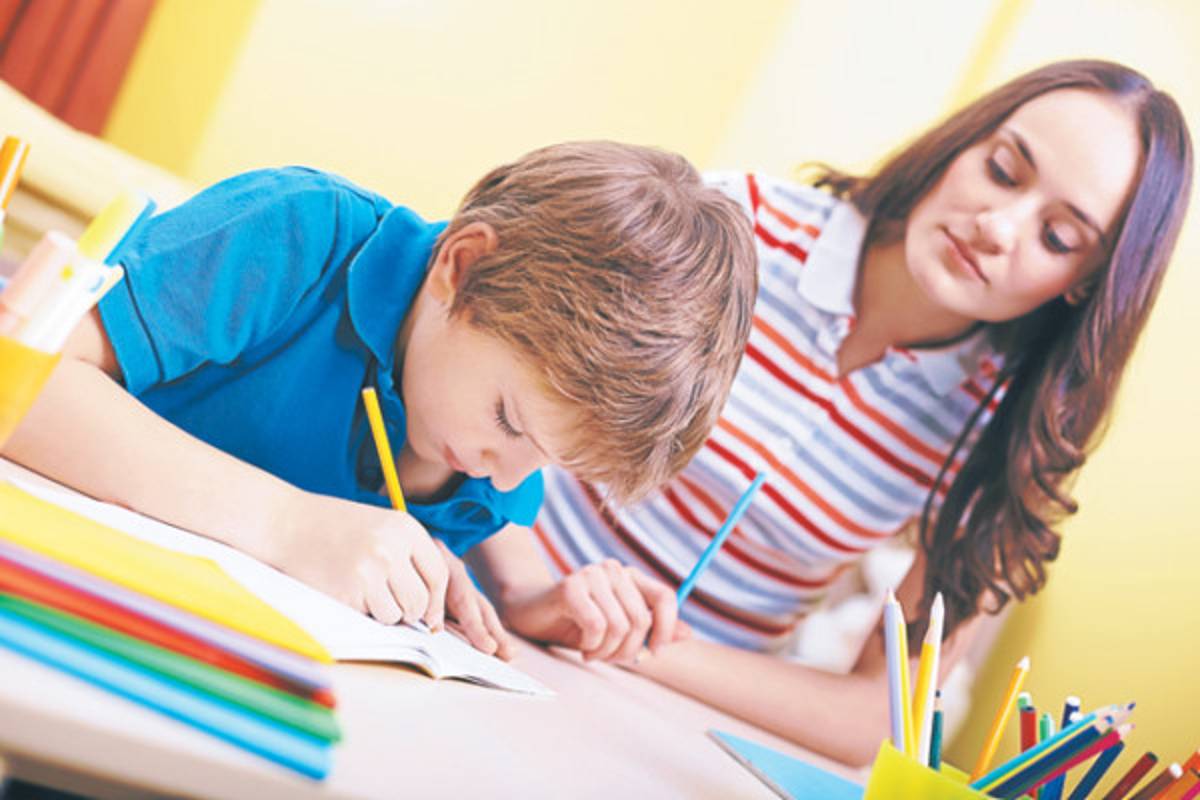 Enséñale a estudiar