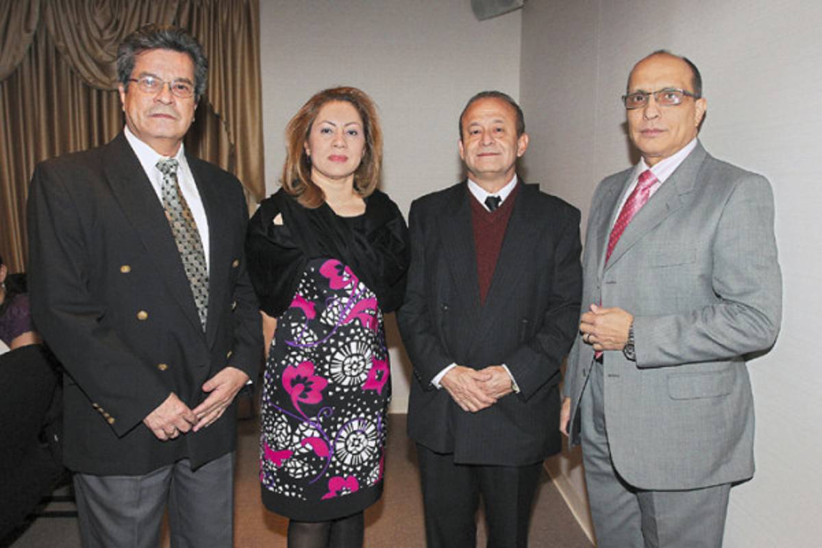 Brindis por los 80 años de fundación