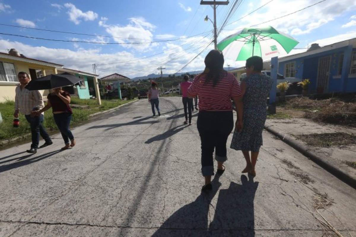 Sin respuesta vecinos de Laureles Real por destrucción de casas