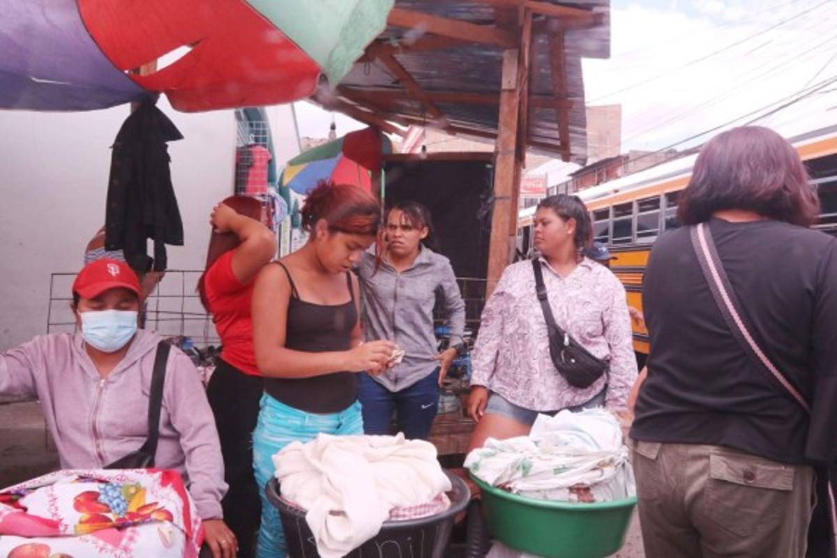 Honduras: No les importa contagiarse de covid, no usan mascarilla