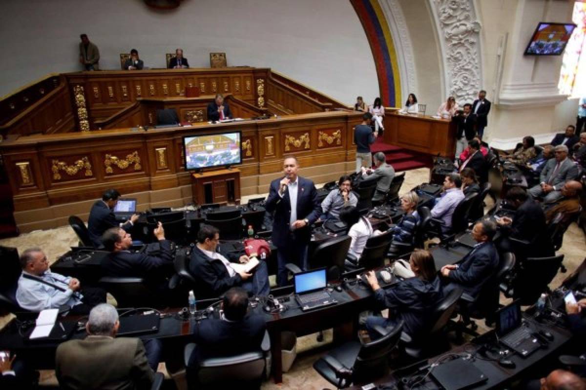 Jefe de ONU pide 'todos los esfuerzos' para resolver crisis en Venezuela