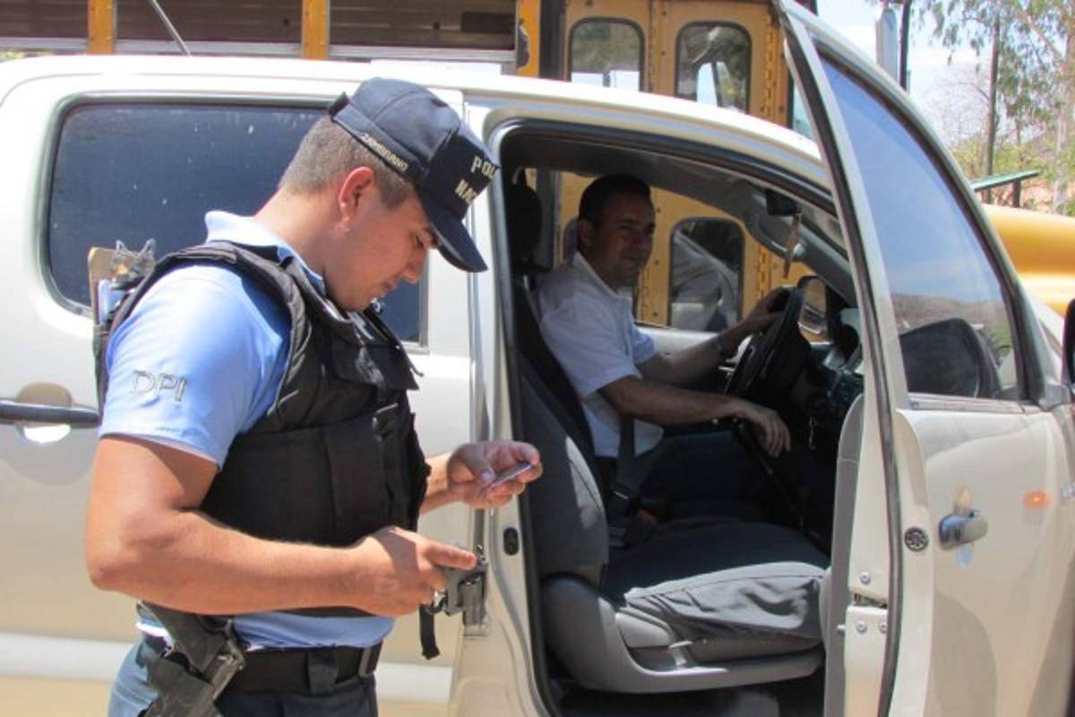Honduras: Sancionan a conductores de buses en zona Sur