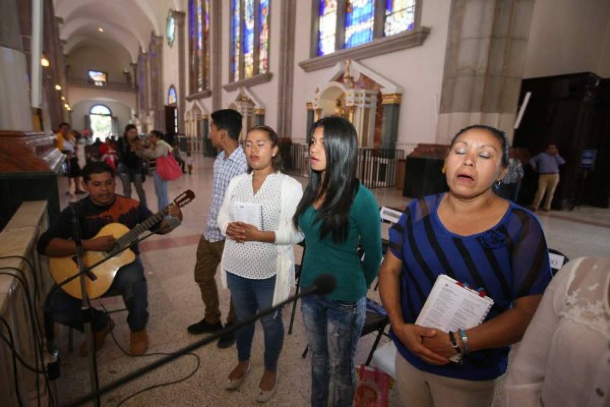 Los hijos más jóvenes de la Madre de Jesús llegaron a venerarle