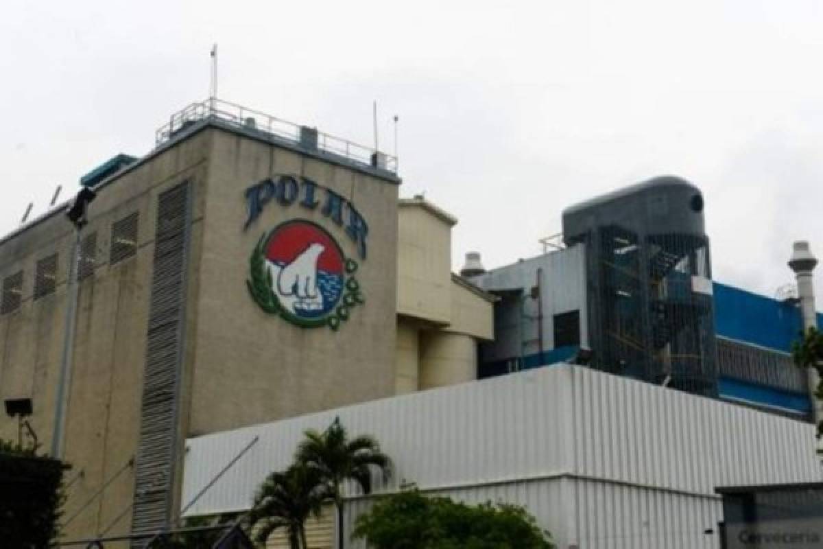 Se paraliza la mayor cervecería venezolana por falta de materia prima  
