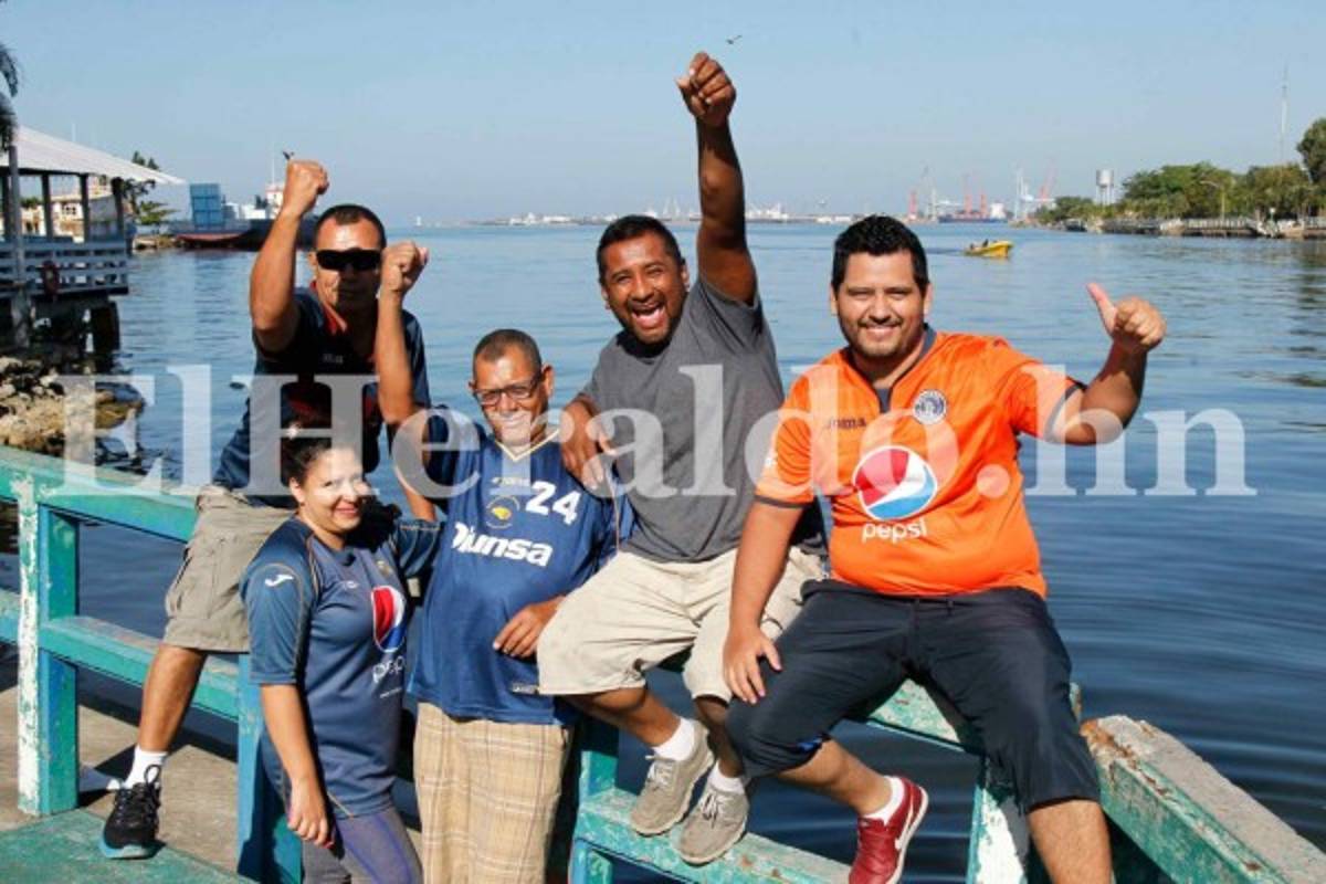 Previo a la Gran Final del Apertura 2016 Puerto Cortés se despertó de fiesta