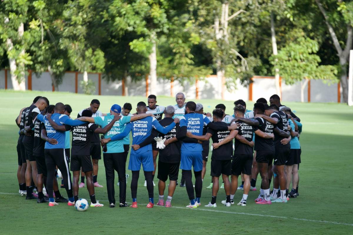 Figura de Liga Nacional se une: Sorpresas y descartes de Honduras para sellar su pase al Mundial 2026