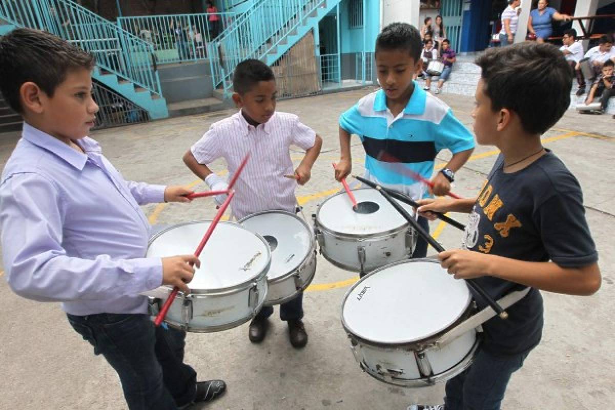 Así se prepararon las bandas para el 15 de septiembre