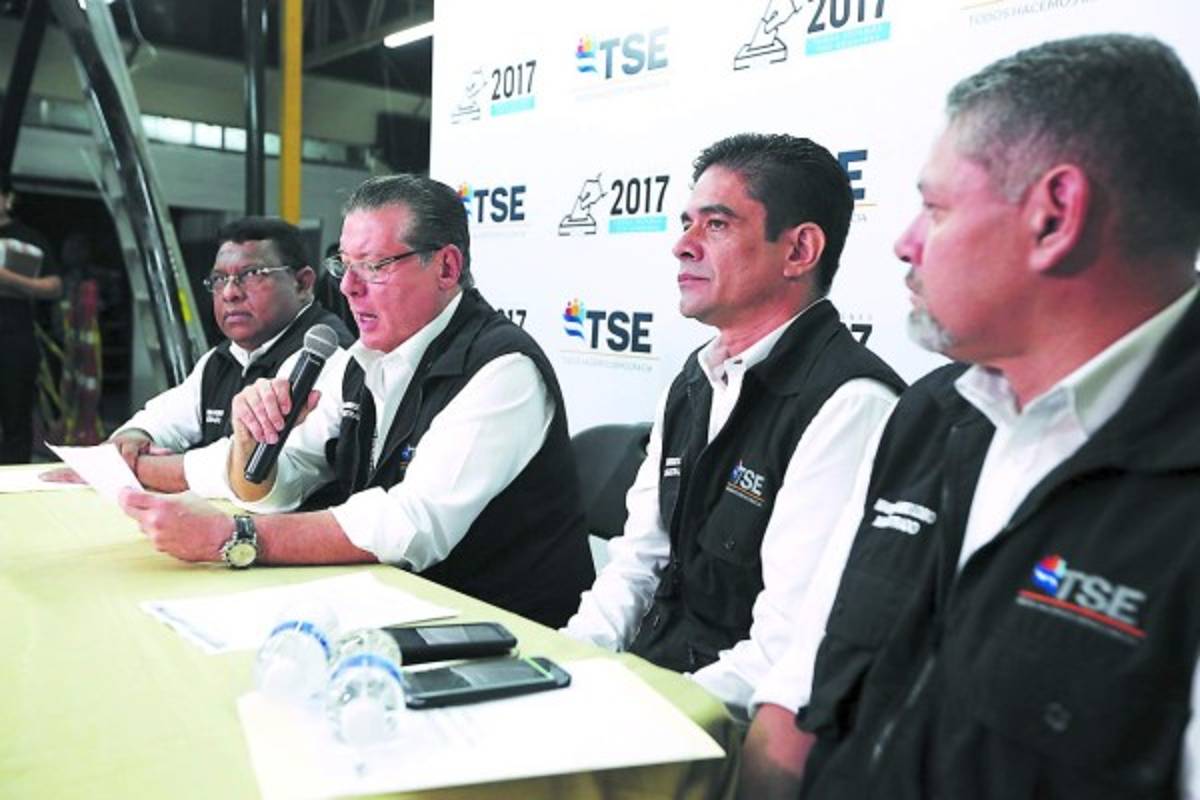 Con novedades irán votantes a urnas el 26 de noviembre en Honduras