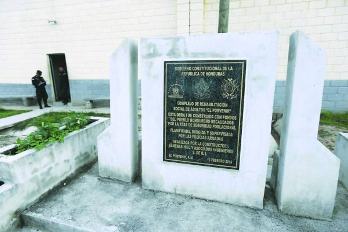 ¿Por qué está en el abandono el centro penal de El Porvenir?