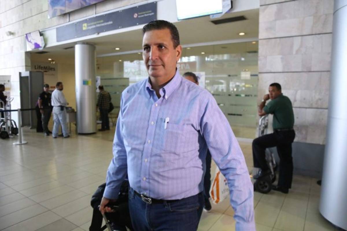 ¡Llegó el campeón! La Selección de Honduras ya está en el país