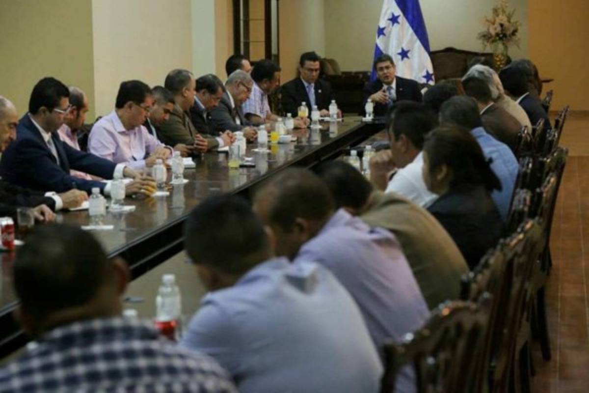 Segunda jornada del prediálogo nacional se realizó en Casa de Gobierno