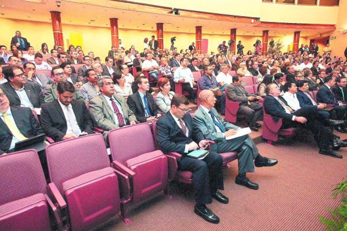 Gobierno dispone de L 8,800 millones para sector vivienda