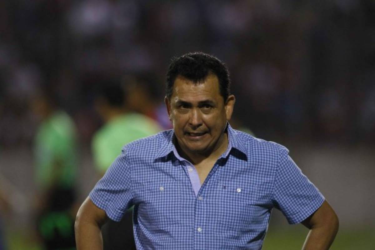 Nahún Espinoza habló de frente sobre su continuidad: 'No me juego mi prestigio...”