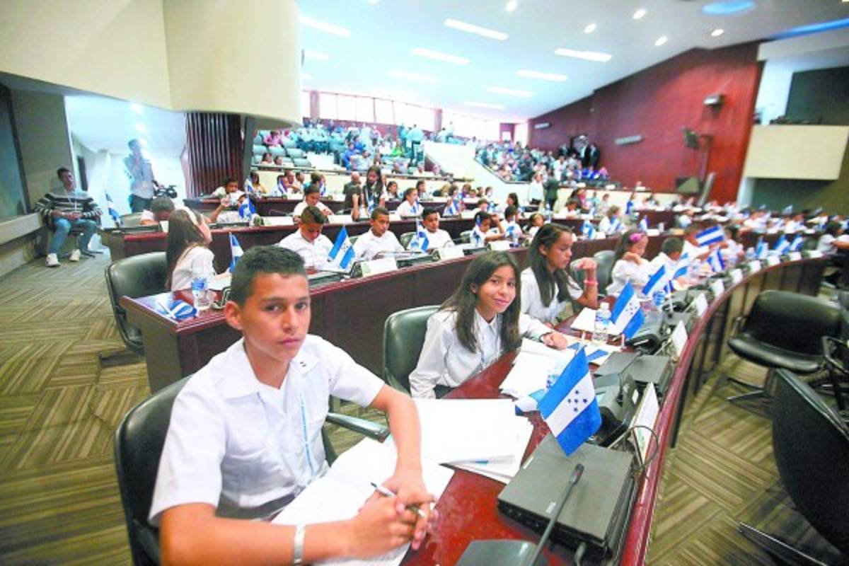 Seguridad y educación de calidad piden infantes