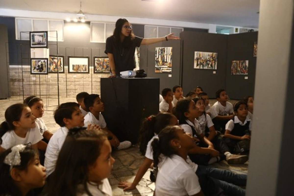 Helga Sierra y sus 'Retratos del corazón” en el IHCH