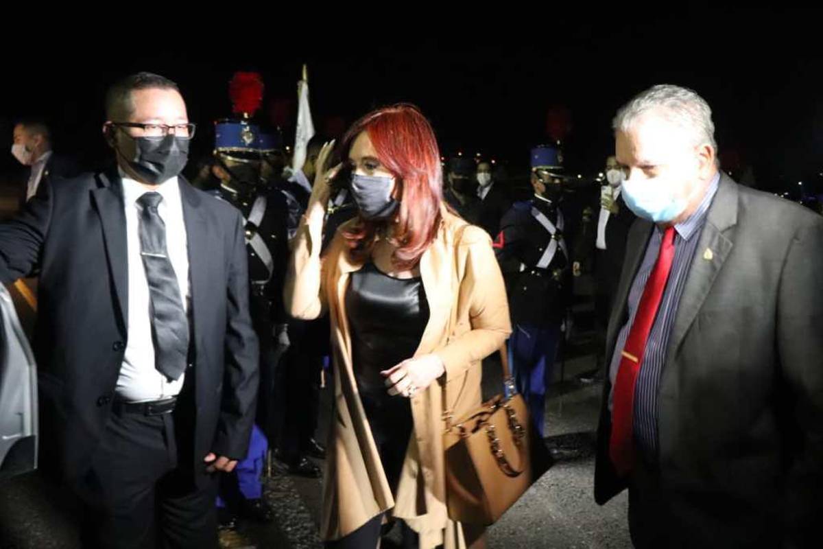 Llega a Honduras la vicepresidenta argentina Cristina Fernández de Kirchner
