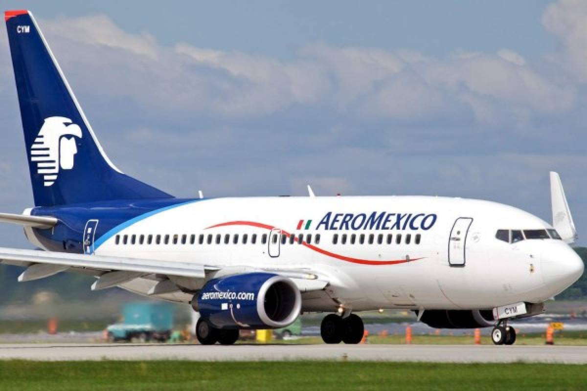 Avión de Aeroméxico casi aterriza en pista ocupada en EEUU