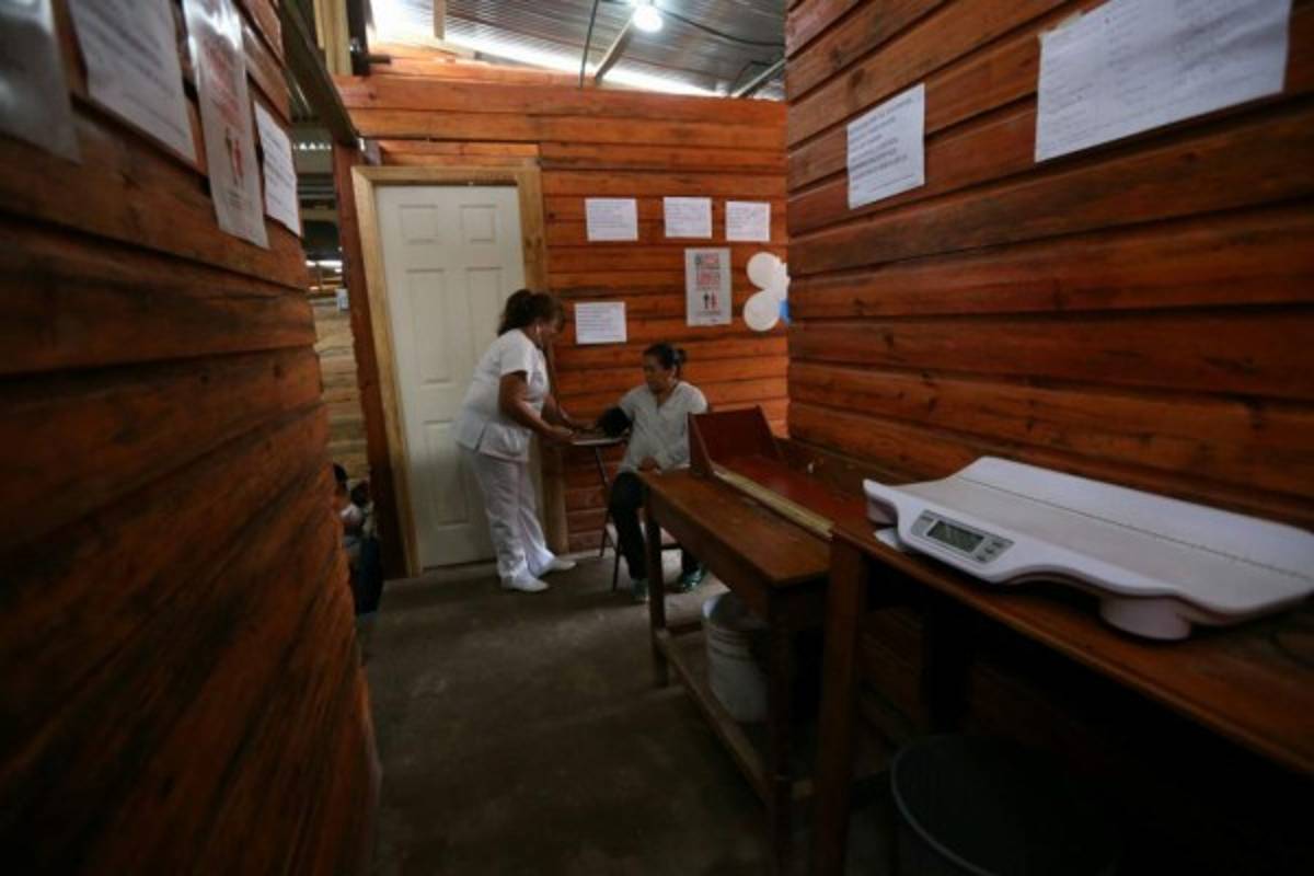 Inauguran centro de salud provisional en la colonia Nueva Suyapa