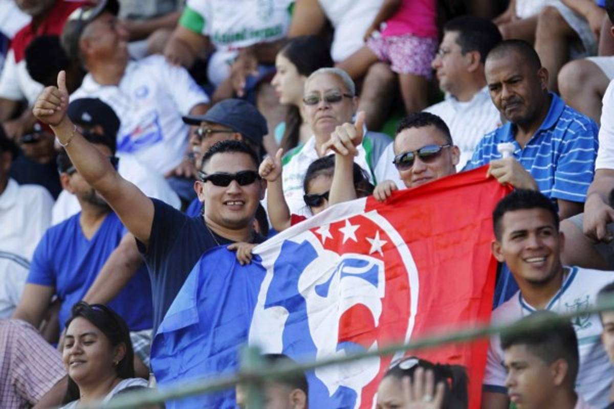 Raquíticas asistencias a los estadios en la primera vuelta del Clausura