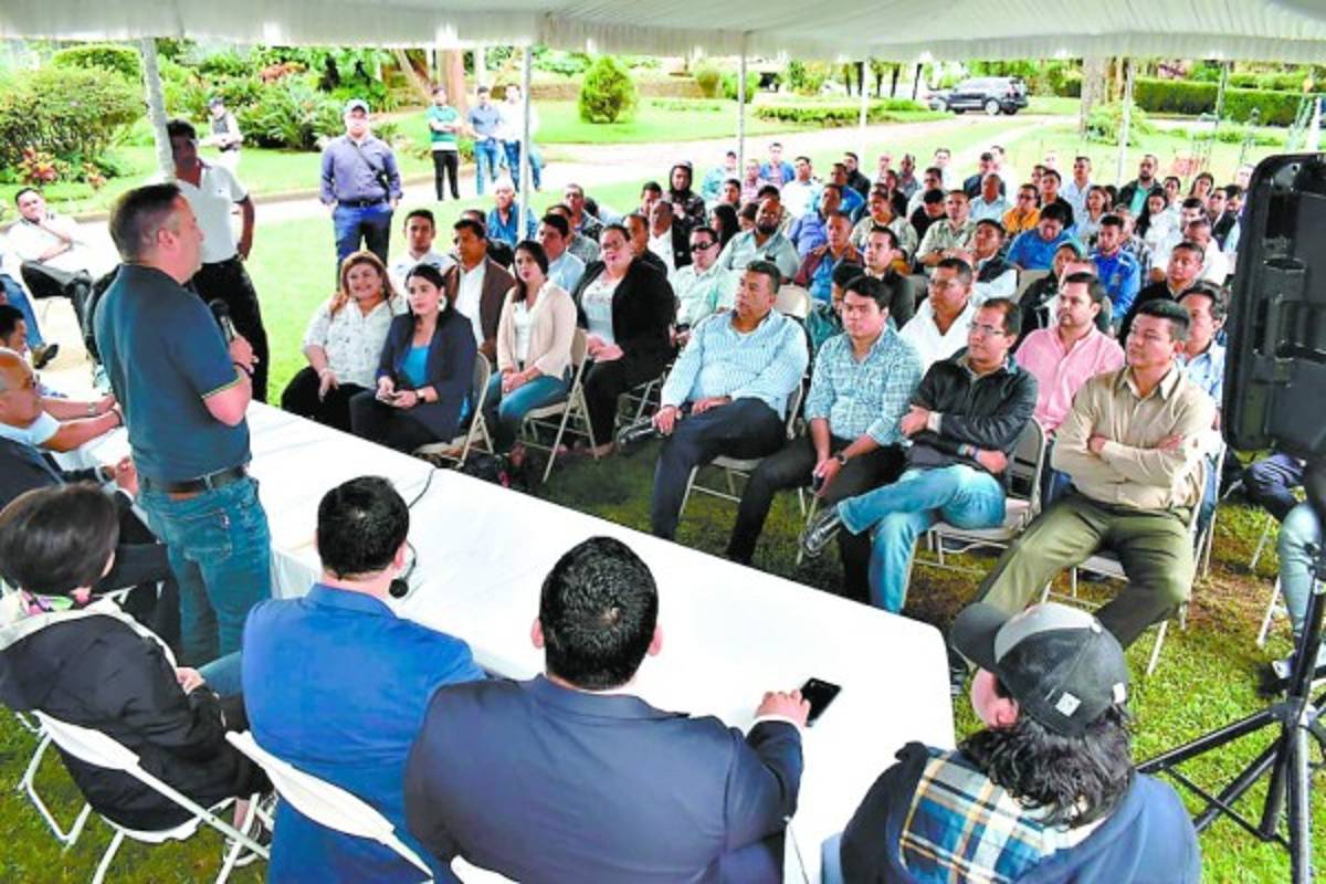 Con cuatro ausencias se instalará la convención del Partido Nacional