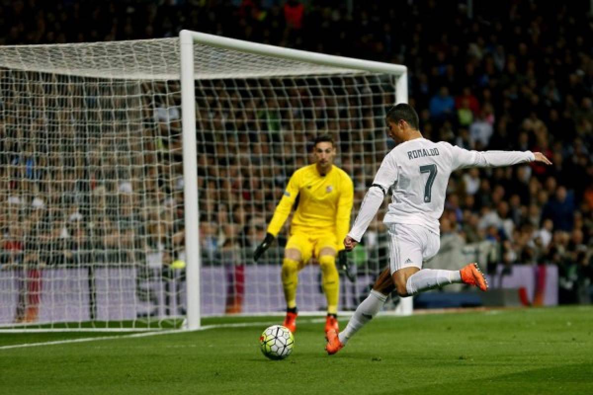 Real Madrid golea 4-0 al Sevilla en el Santiago Bernabéu