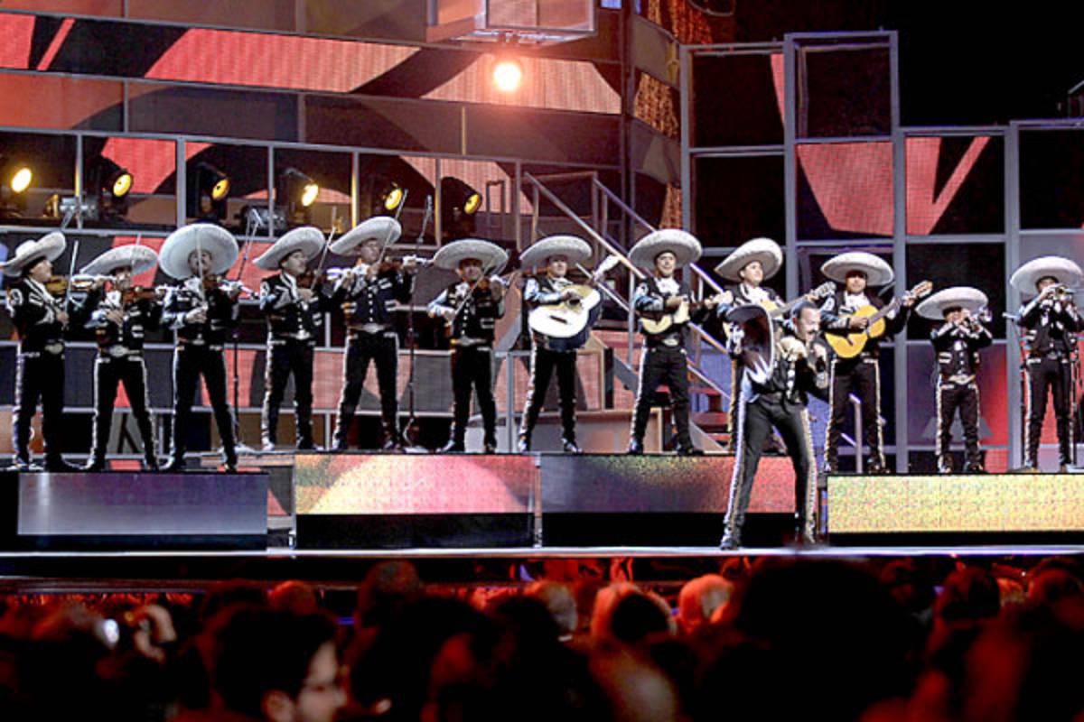 Calle 13 se roba los Latin Grammy en Las Vegas