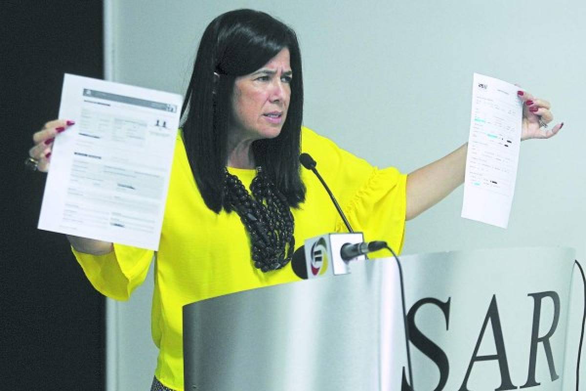 Miriam Guzmán: 'L 140,000 es el sueldo que yo devengo”