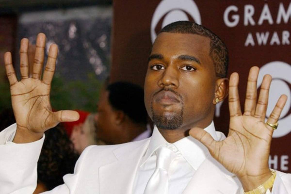 Crean biblia en nombre de Kanye West