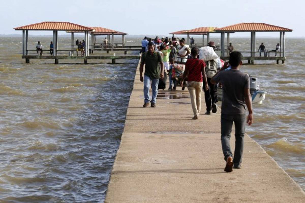 El muelle en Puerto Lempira también necesita que se le dé una mejor atención.