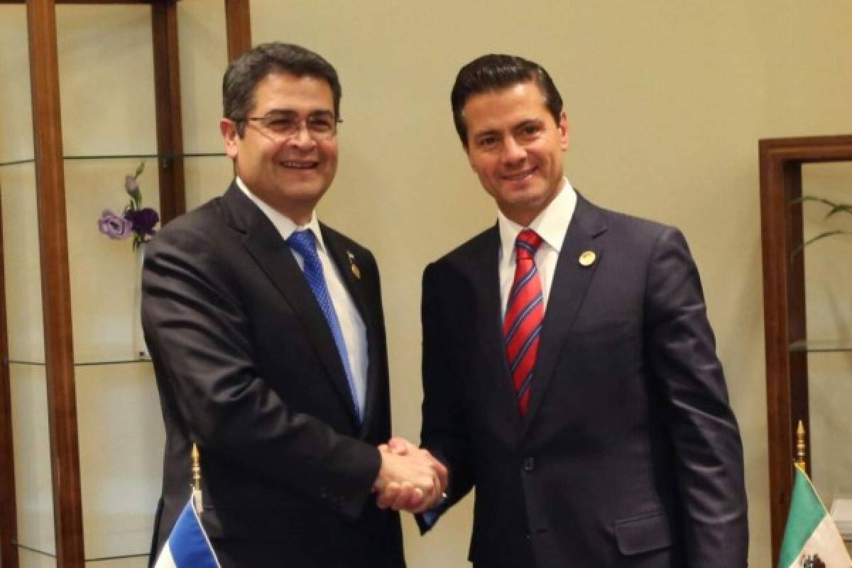 Presidente Juan Orlando Hernández y su homólogo Enrique Peña Nieto dialogan sobre migración, seguridad y comercio 