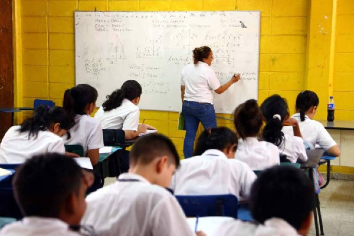 Padres de familia solicitan revisar evaluación que se aplica a estudiantes hondureños