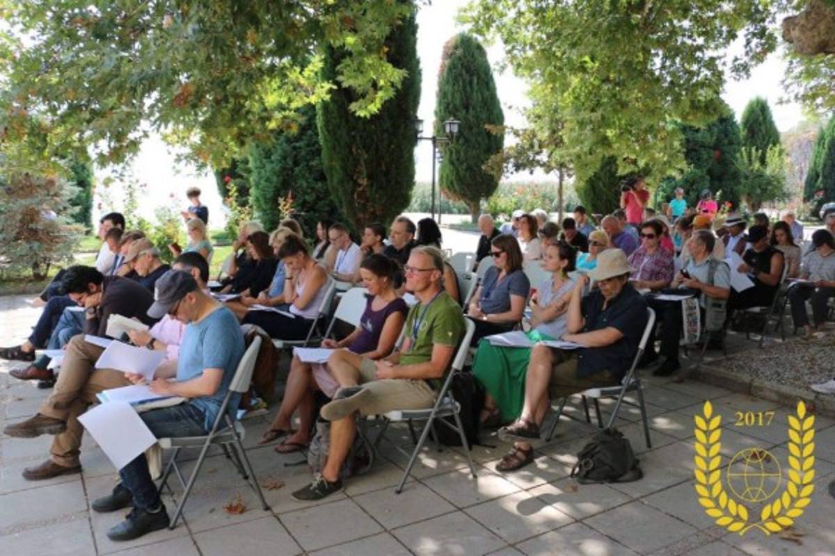 El poeta Rolando Kattán representó a Honduras en festival de Macedonia
