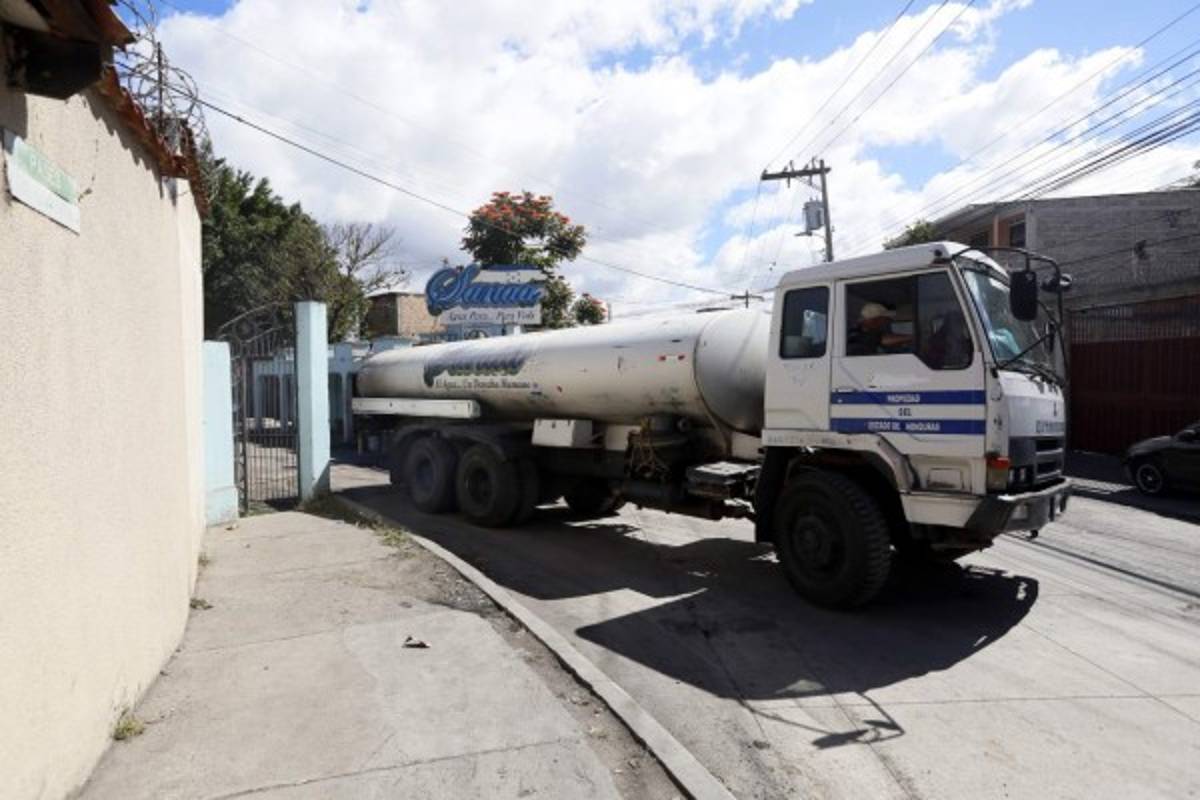 Plan de abastecimiento de agua vía cisternas arrancará en febrero