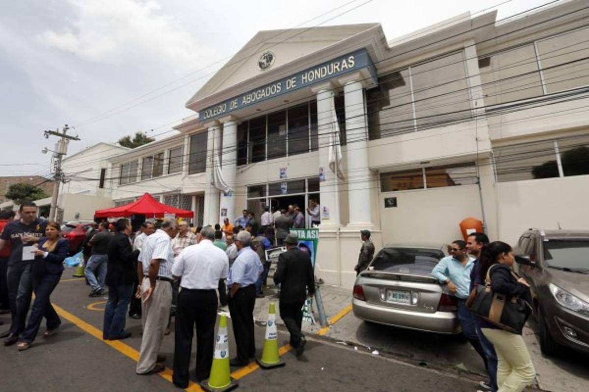 Honduras: CAH elige a sus aspirante para nuevos magistrados de la CSJ