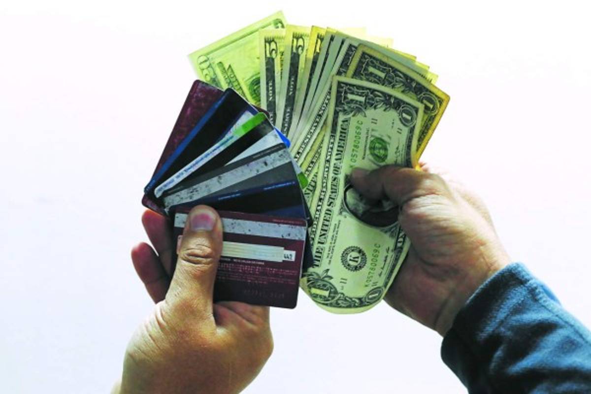 Honduras: Más largas para discutir las reformas a Ley de Tarjetas de Crédito