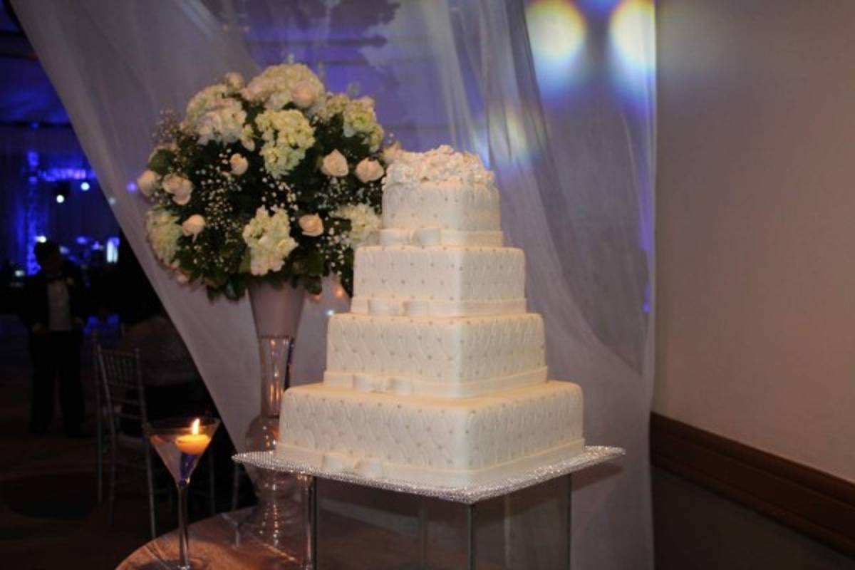 Katherine Velasquez y José Miguel Coello unieron sus vidas en sagrado matrimonio