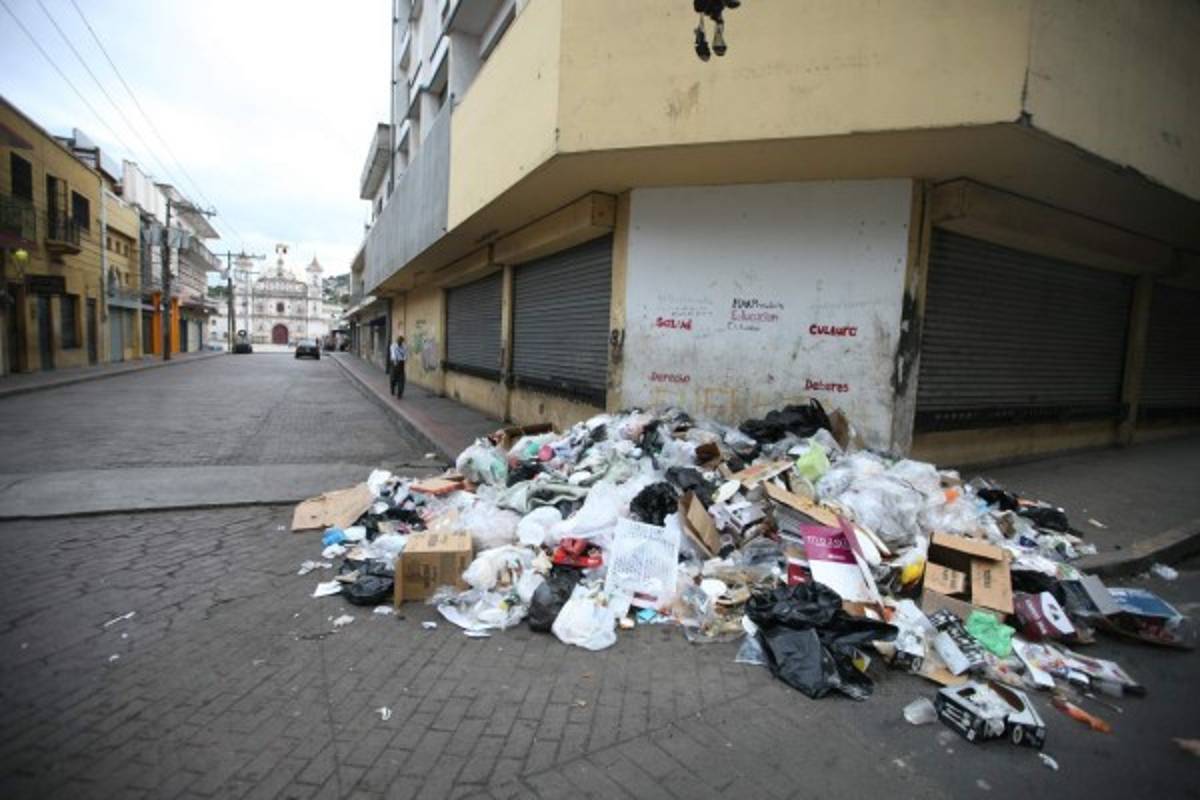 Unas 200 toneladas de basura dejó la Navidad en la capital de Honduras