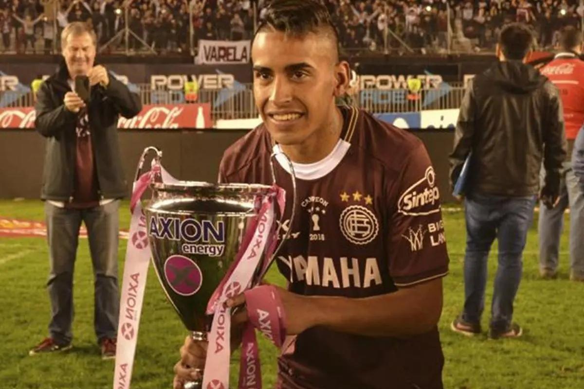 Fue compañero de Messi en la Selección de Argentina y terminó trabajando como uber