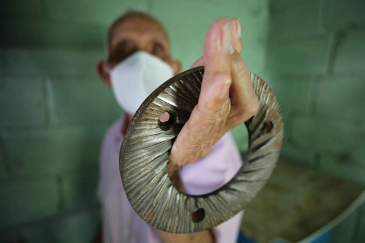 Don Obdulio aviva la tradición del molino